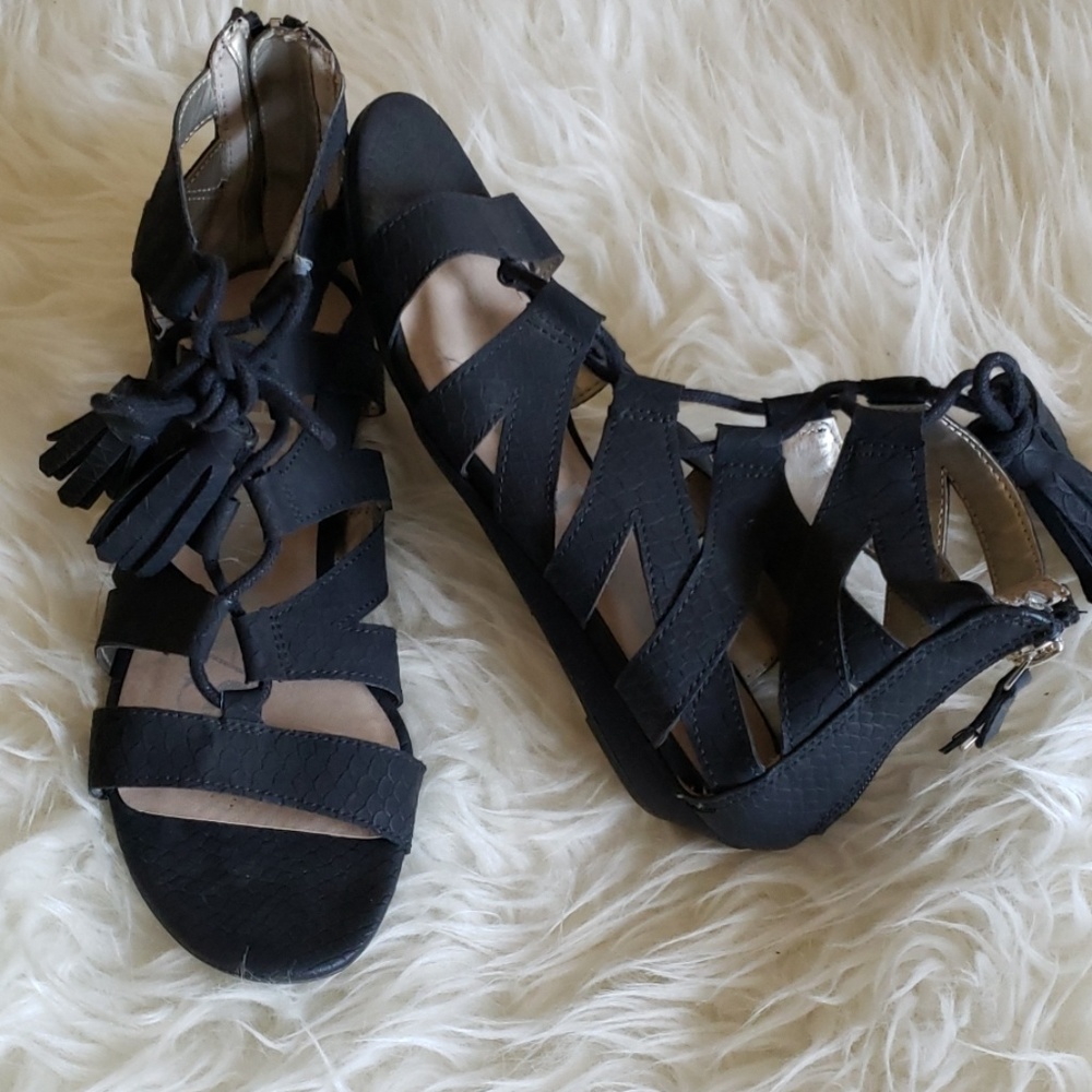 Black gladiator sandals
